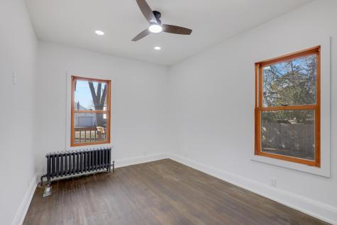 360 Mcgrann Street Green Isle MN 55338