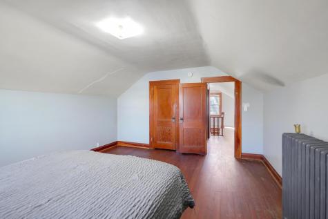 360 Mcgrann Street Green Isle MN 55338