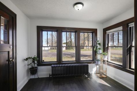 360 Mcgrann Street Green Isle MN 55338