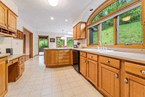 718 Spring Brook Drive Winona MN 55987