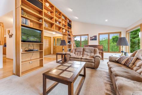 718 Spring Brook Drive Winona MN 55987
