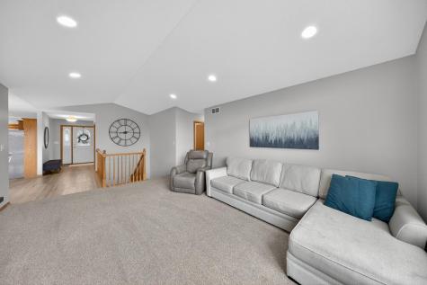 607 12th Avenue NE Stewartville MN 55976