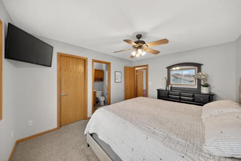 607 12th Avenue NE Stewartville MN 55976