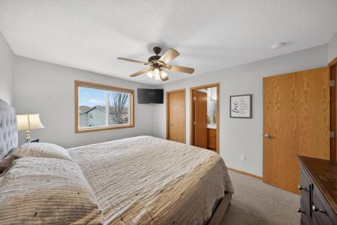 607 12th Avenue NE Stewartville MN 55976