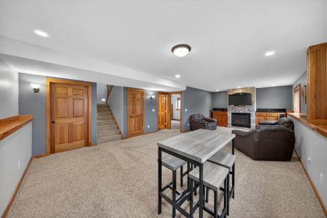 607 12th Avenue NE Stewartville MN 55976