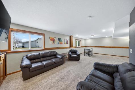 607 12th Avenue NE Stewartville MN 55976