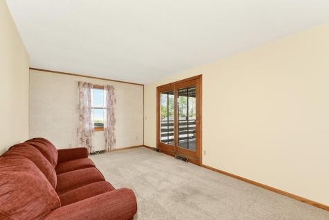105 6th Avenue NW Dodge Center MN 55927