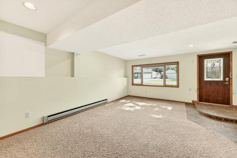 105 6th Avenue NW Dodge Center MN 55927