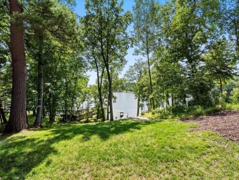 1519 Allen A Dale Way Nisswa MN 56468
