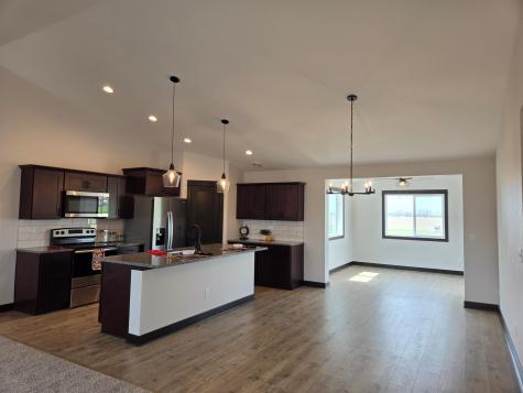 707 Council Court Ellendale MN 56026