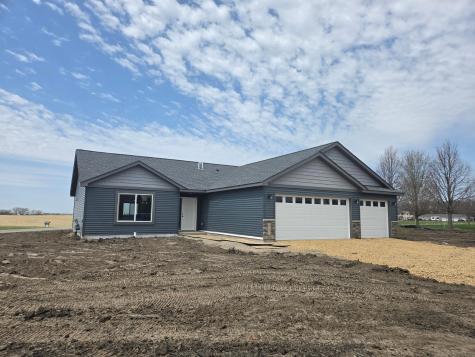 707 Council Court Ellendale MN 56026