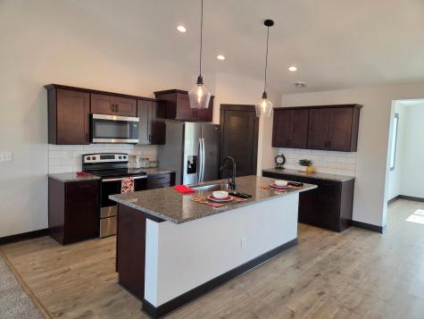 707 Council Court Ellendale MN 56026