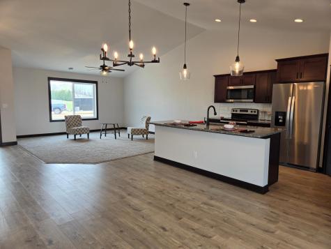 707 Council Court Ellendale MN 56026