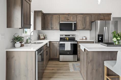 2533 38th Avenue S Moorhead MN 56560