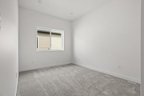 2533 38th Avenue S Moorhead MN 56560