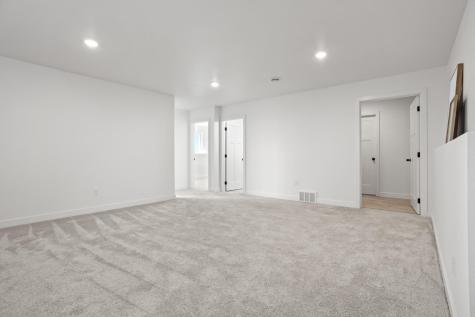 2533 38th Avenue S Moorhead MN 56560