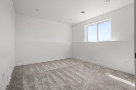 2533 38th Avenue S Moorhead MN 56560