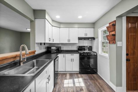 330 Division Street Excelsior MN 55331