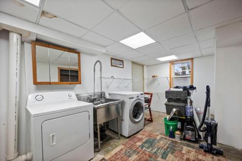 330 Division Street Excelsior MN 55331