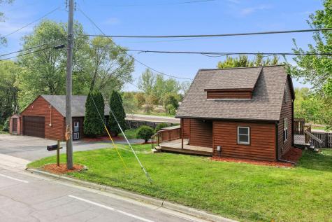 330 Division Street Excelsior MN 55331