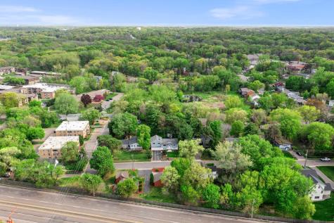 330 Division Street Excelsior MN 55331