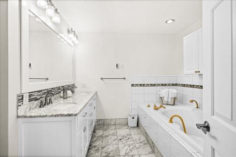 3787 Lavaque Road Hermantown MN 55810