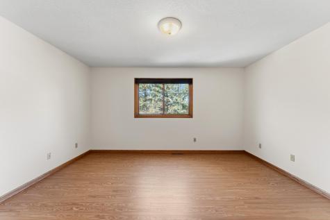 18262 Cascade Drive Eden Prairie MN 55347