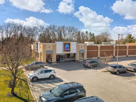 1141 Annagaire Curve Rosemount MN 55068