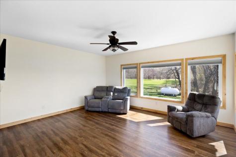 1642 Scenic Hideaway Lane NE Elysian MN 56028