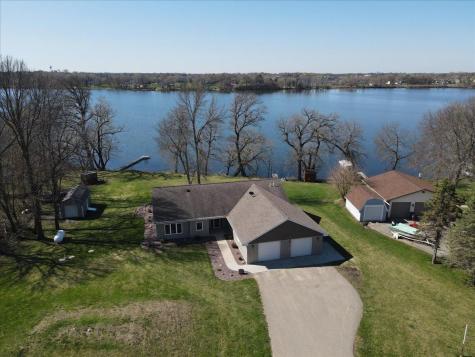 1642 Scenic Hideaway Lane NE Elysian MN 56028