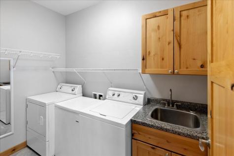 1642 Scenic Hideaway Lane NE Elysian MN 56028