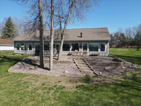 1642 Scenic Hideaway Lane NE Elysian MN 56028