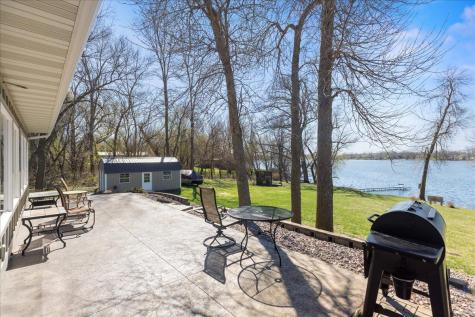 1642 Scenic Hideaway Lane NE Elysian MN 56028