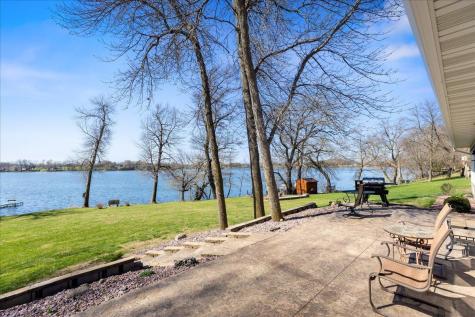 1642 Scenic Hideaway Lane NE Elysian MN 56028
