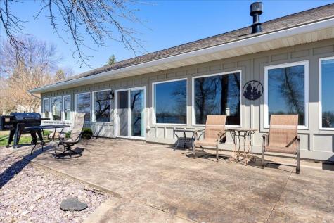 1642 Scenic Hideaway Lane NE Elysian MN 56028