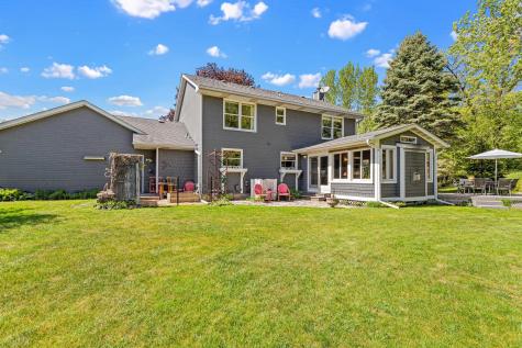 872 Westview Drive Shoreview MN 55126