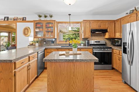 872 Westview Drive Shoreview MN 55126