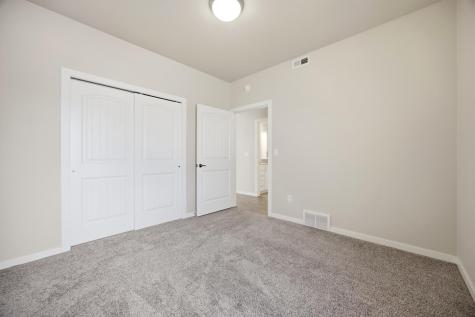412 38th Avenue E West Fargo ND 58078