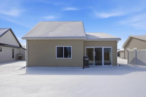 412 38th Avenue E West Fargo ND 58078