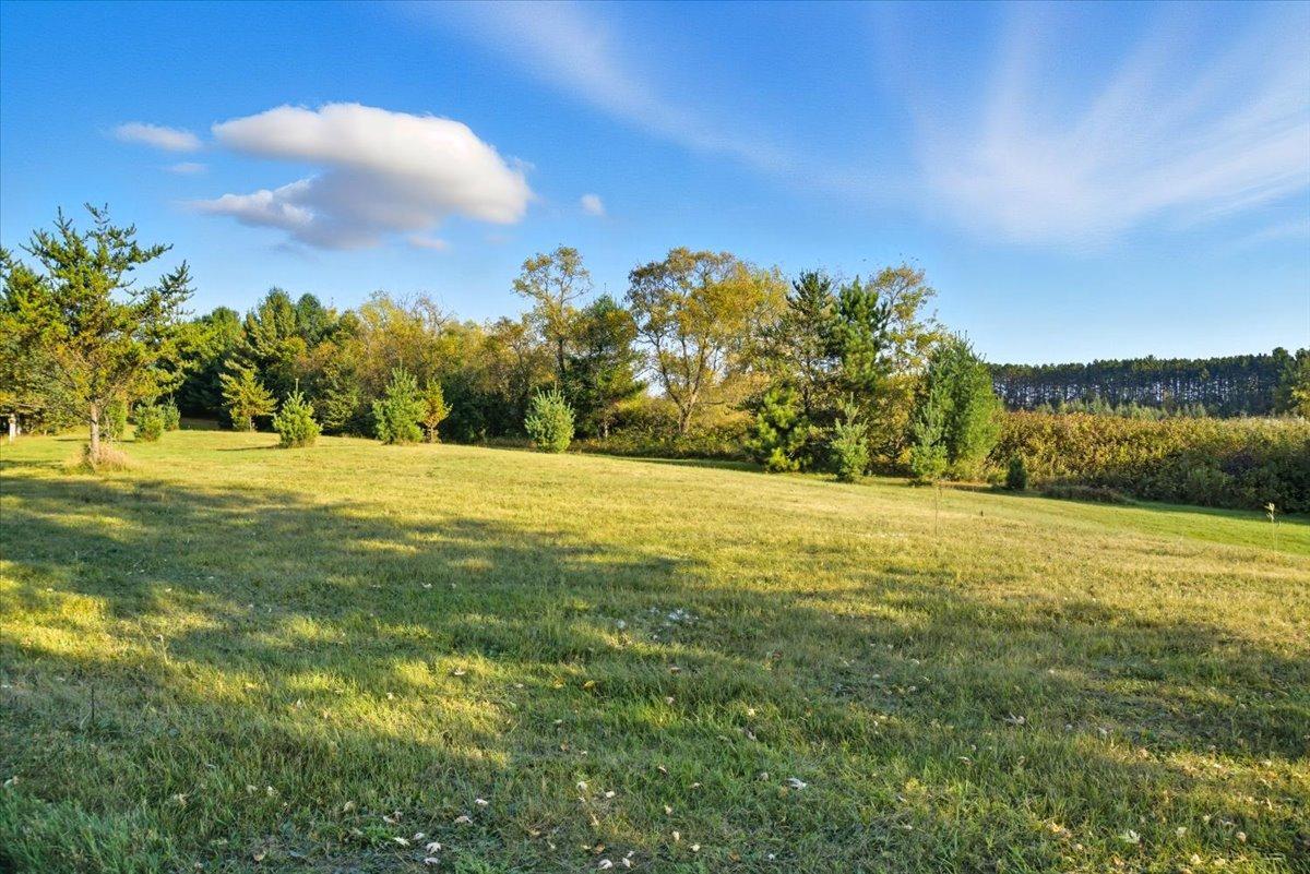 185 Crow Wing Lake Drive NE Akeley MN 56433