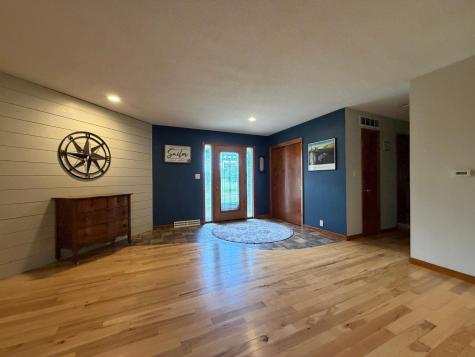 306 S Fairview Drive Luverne MN 56156