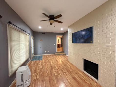 306 S Fairview Drive Luverne MN 56156