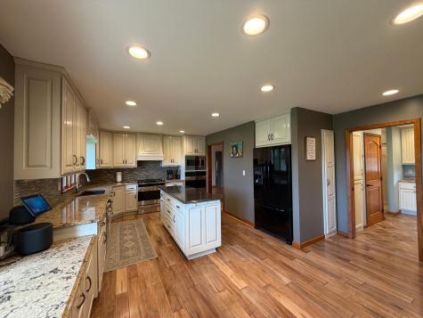306 S Fairview Drive Luverne MN 56156