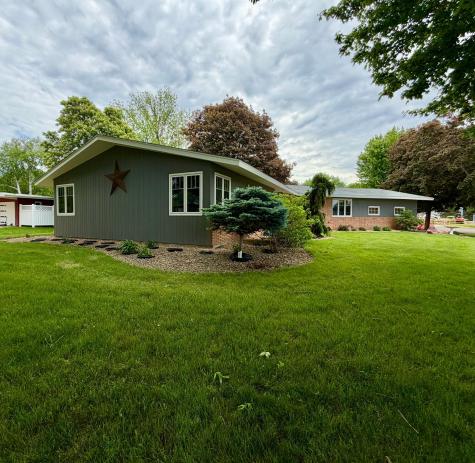 306 S Fairview Drive Luverne MN 56156