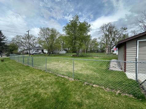 405 Hoff Avenue Vining MN 56588