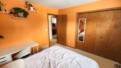 4041 S Rivershore Drive Moorhead MN 56560