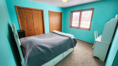 4041 S Rivershore Drive Moorhead MN 56560