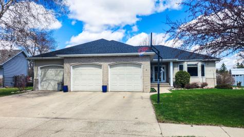 4041 S Rivershore Drive Moorhead MN 56560