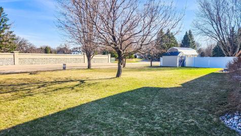 4041 S Rivershore Drive Moorhead MN 56560