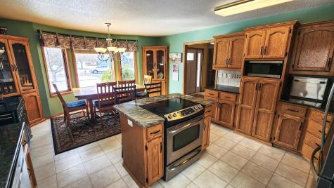 4041 S Rivershore Drive Moorhead MN 56560